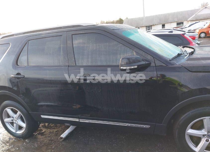 Photo 13 of 2016 Ford Explorer XLT (VIN 1FM5K8D81GGB77605)