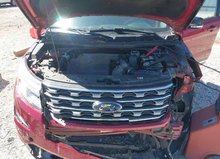 Photo 10 of 2016 Ford Explorer XLT (VIN 1FM5K8D81GGC46194)