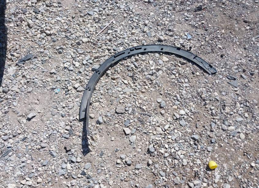 Photo 12 of 2016 Ford Explorer XLT (VIN 1FM5K8D81GGC46194)