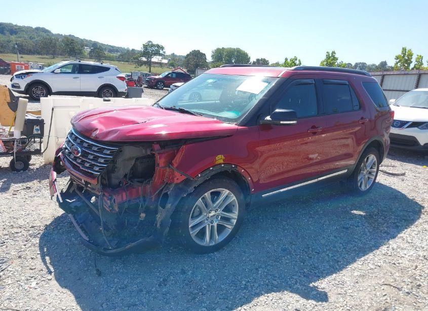 Photo 2 of 2016 Ford Explorer XLT (VIN 1FM5K8D81GGC46194)