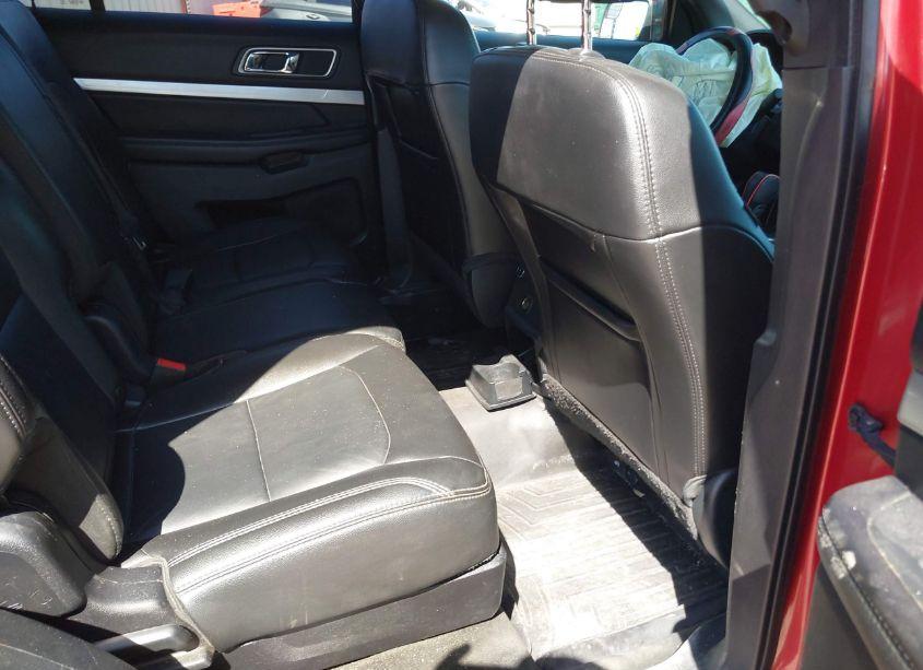 Photo 8 of 2016 Ford Explorer XLT (VIN 1FM5K8D81GGC46194)