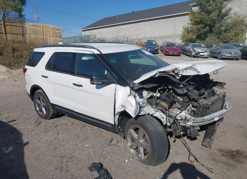 2016 Ford Explorer XLT (VIN 1FM5K8D81GGC70303) main photo