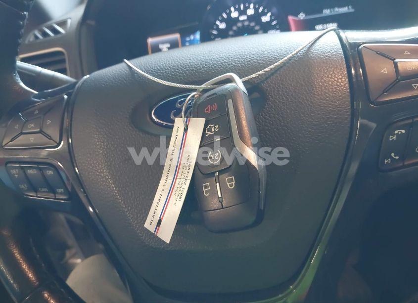 Photo 11 of 2016 Ford Explorer XLT (VIN 1FM5K8D81GGC79826)