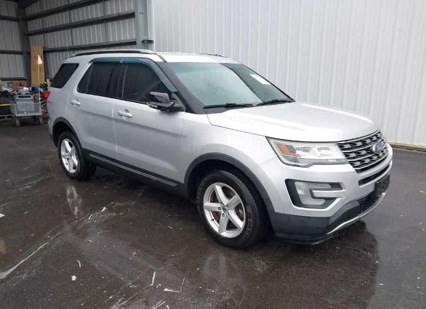 2016 Ford Explorer XLT (VIN 1FM5K8D81GGC96934) main photo