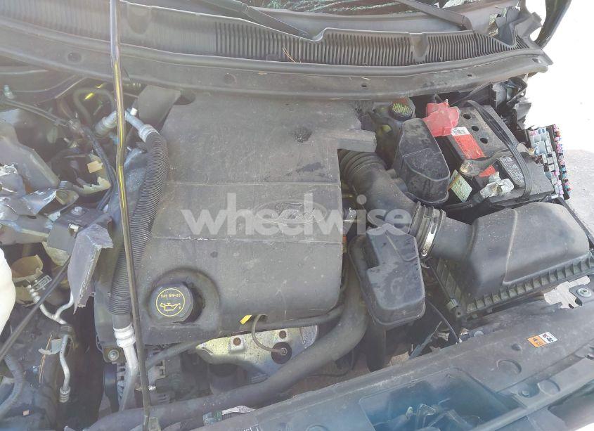 Photo 10 of 2017 Ford Explorer XLT (VIN 1FM5K8D81HGA91633)