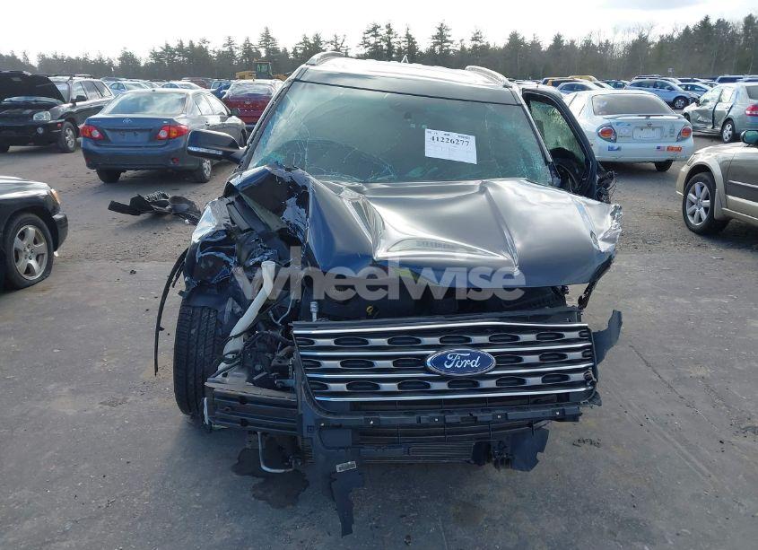 Photo 13 of 2017 Ford Explorer XLT (VIN 1FM5K8D81HGA91633)