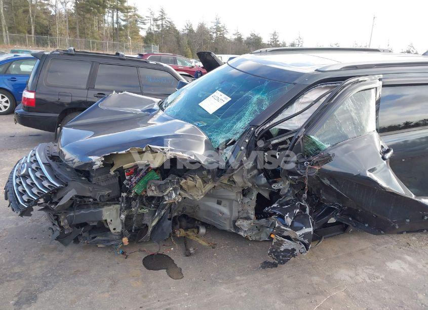 Photo 6 of 2017 Ford Explorer XLT (VIN 1FM5K8D81HGA91633)