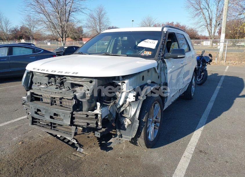 Photo 6 of 2017 Ford Explorer XLT (VIN 1FM5K8D81HGB75774)