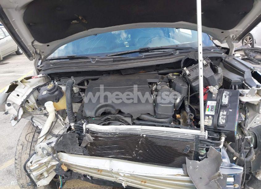 Photo 10 of 2017 Ford Explorer XLT (VIN 1FM5K8D81HGC13875)