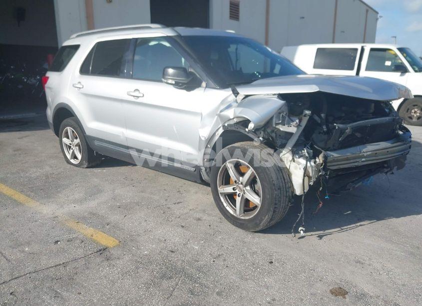 Photo 18 of 2017 Ford Explorer XLT (VIN 1FM5K8D81HGC13875)