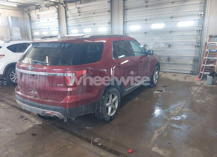 Photo 4 of 2017 Ford Explorer XLT (VIN 1FM5K8D81HGC79522)