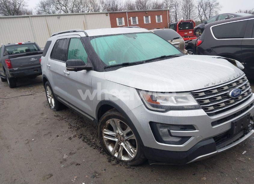 2017 Ford Explorer XLT (VIN 1FM5K8D81HGD61623) main photo