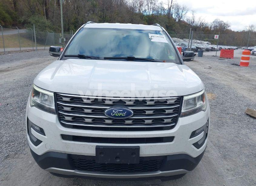 Photo 12 of 2017 Ford Explorer XLT (VIN 1FM5K8D81HGE35106)