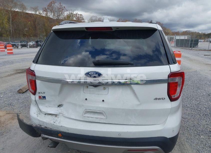 Photo 16 of 2017 Ford Explorer XLT (VIN 1FM5K8D81HGE35106)