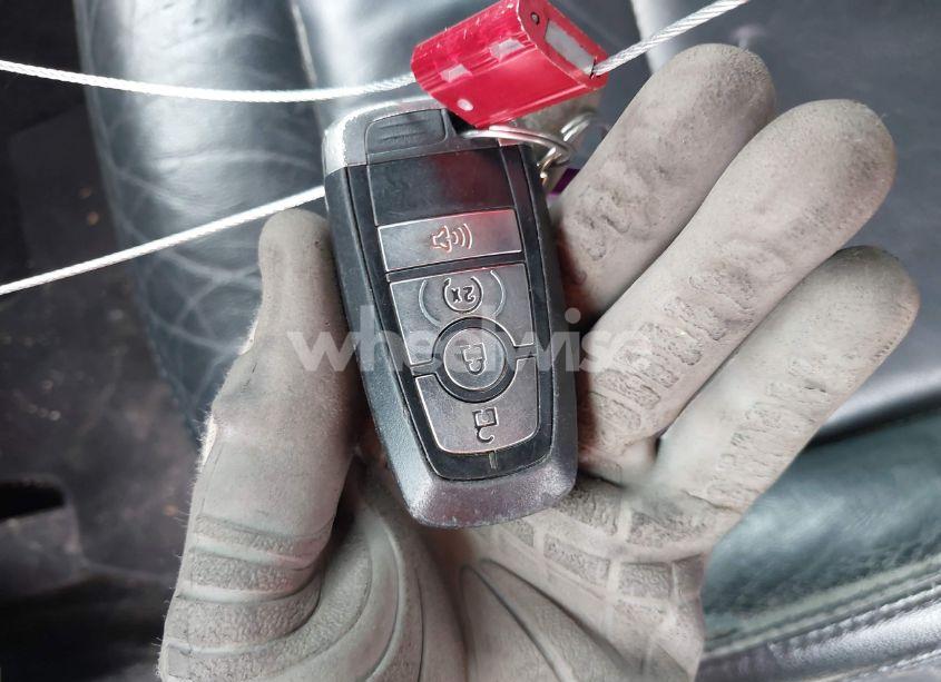 Photo 11 of 2018 Ford Explorer XLT (VIN 1FM5K8D81JGA00382)