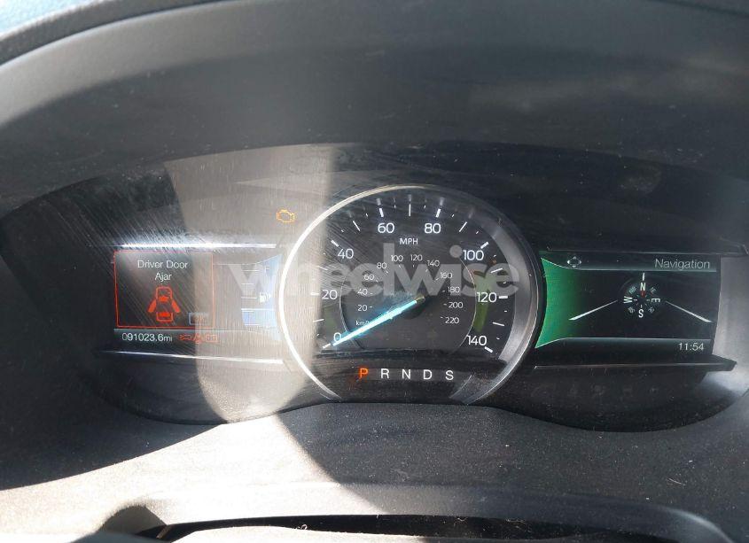 Photo 7 of 2018 Ford Explorer XLT (VIN 1FM5K8D81JGA33611)