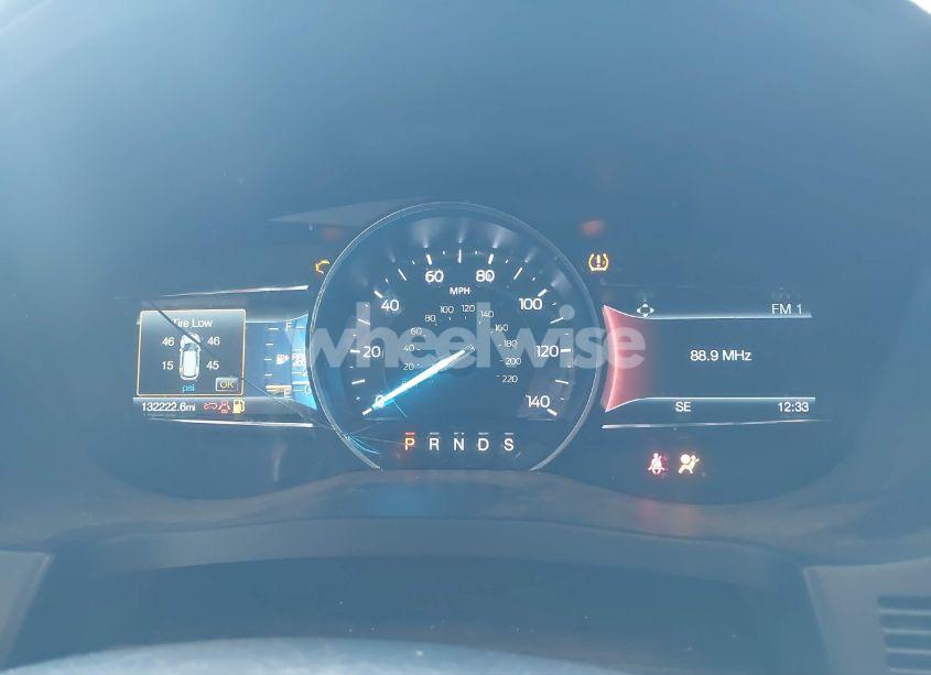 Photo 7 of 2018 Ford Explorer XLT (VIN 1FM5K8D81JGA62283)