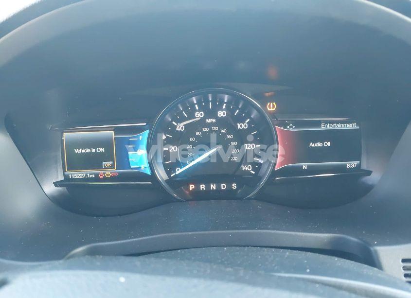 Photo 7 of 2018 Ford Explorer XLT (VIN 1FM5K8D81JGA78595)