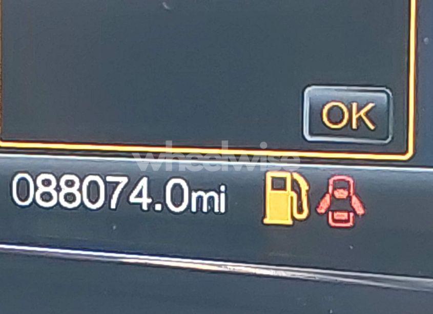 Photo 15 of 2018 Ford Explorer XLT (VIN 1FM5K8D81JGA94828)