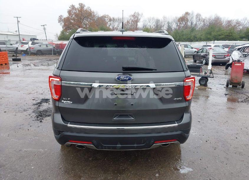 Photo 17 of 2018 Ford Explorer XLT (VIN 1FM5K8D81JGB13247)