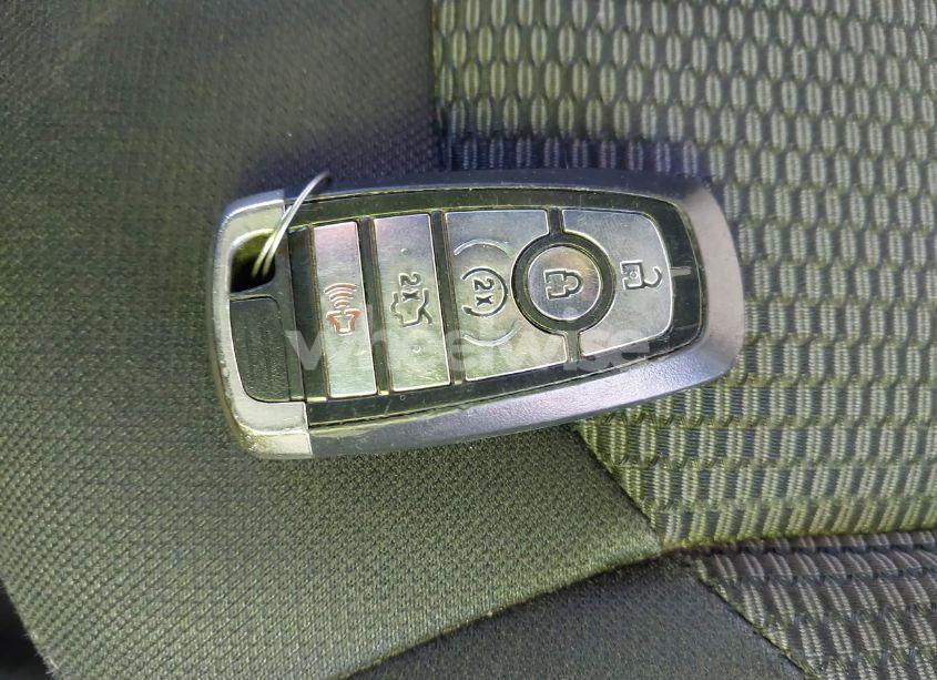 Photo 11 of 2018 Ford Explorer XLT (VIN 1FM5K8D81JGC15678)