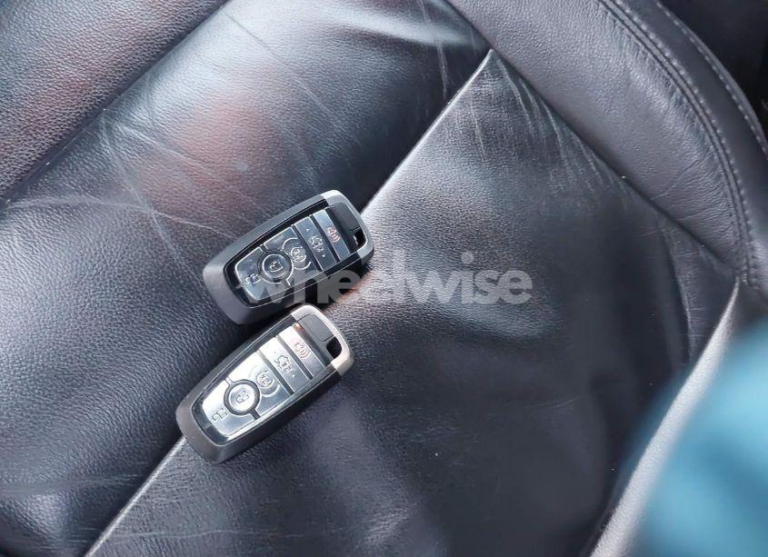 Photo 11 of 2018 Ford Explorer XLT (VIN 1FM5K8D81JGC78750)