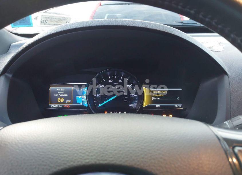 Photo 7 of 2018 Ford Explorer XLT (VIN 1FM5K8D81JGC78750)