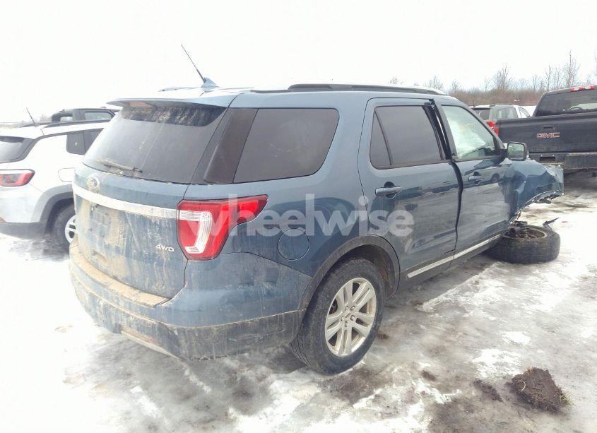 Photo 4 of 2019 Ford Explorer XLT (VIN 1FM5K8D81KGA38437)