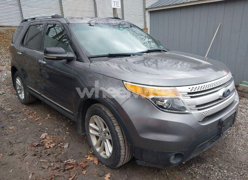 2013 Ford Explorer XLT (VIN 1FM5K8D82DGA24923) main photo