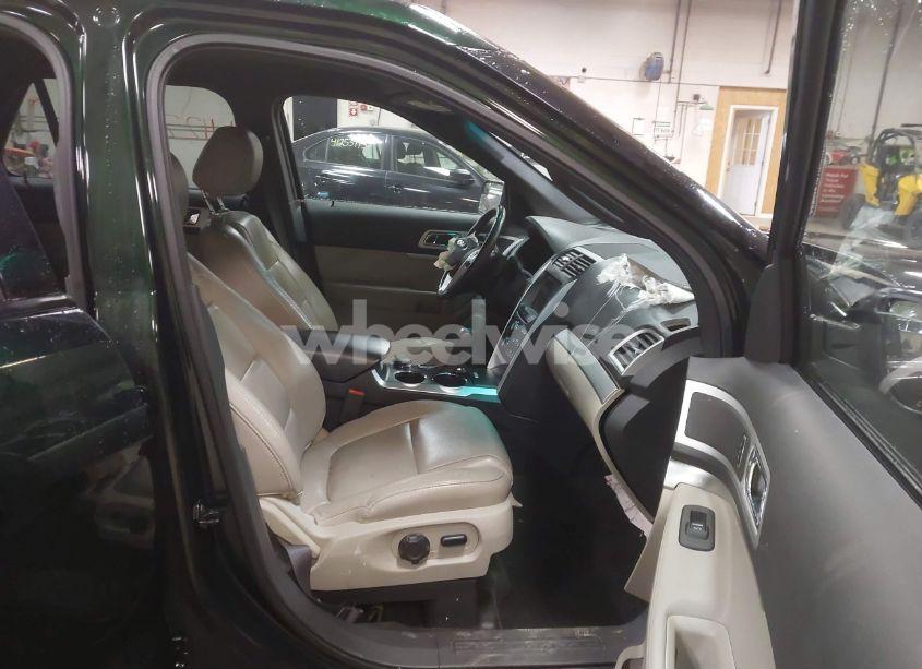 Photo 5 of 2013 Ford Explorer XLT (VIN 1FM5K8D82DGA95569)