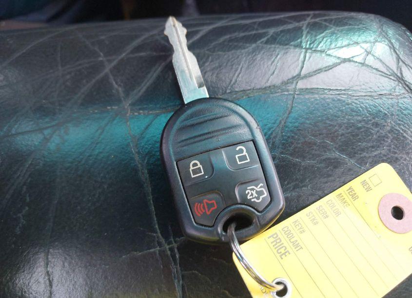 Photo 11 of 2013 Ford Explorer XLT (VIN 1FM5K8D82DGB12998)