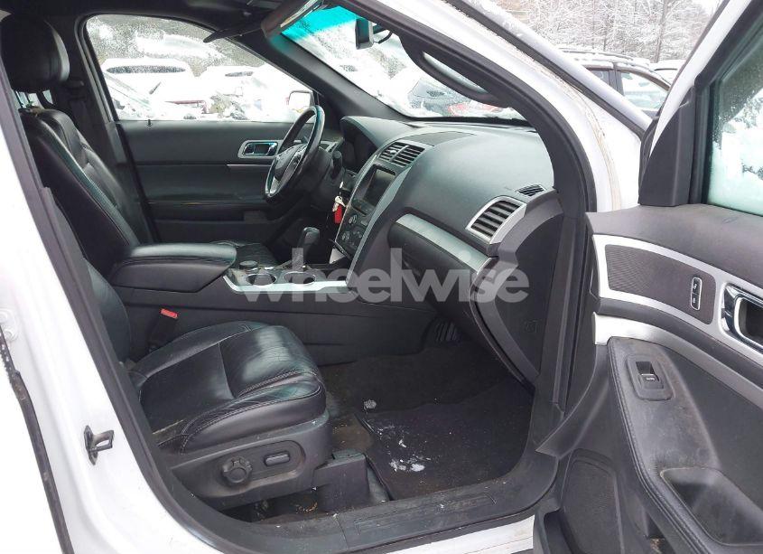 Photo 5 of 2013 Ford Explorer XLT (VIN 1FM5K8D82DGB21281)