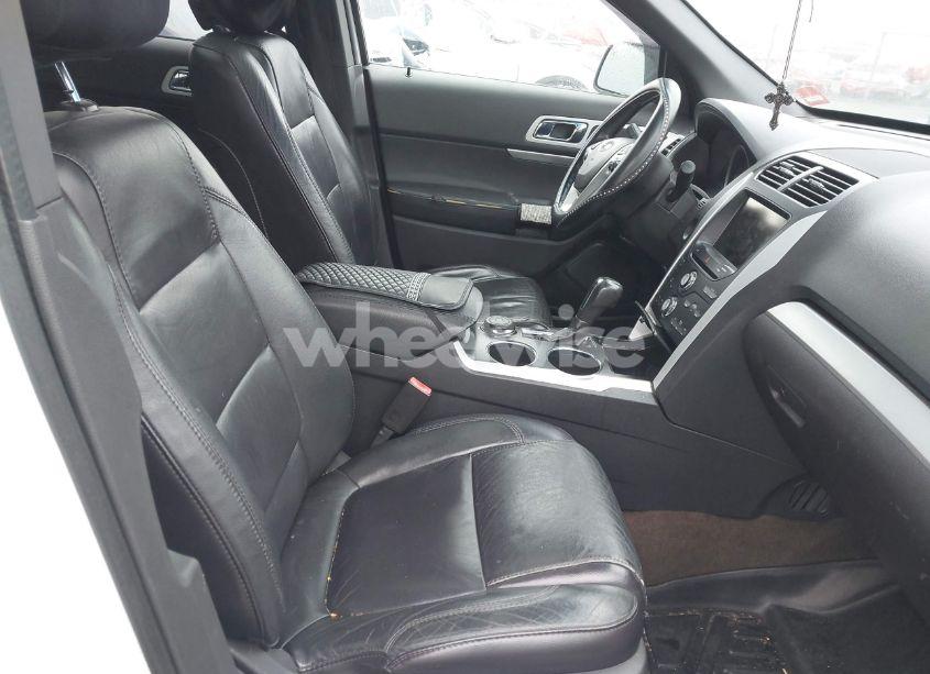 Photo 5 of 2013 Ford Explorer XLT (VIN 1FM5K8D82DGB96398)