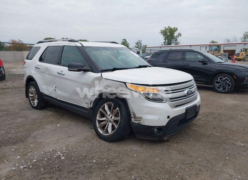 2014 Ford Explorer XLT (VIN 1FM5K8D82EGA06861) main photo