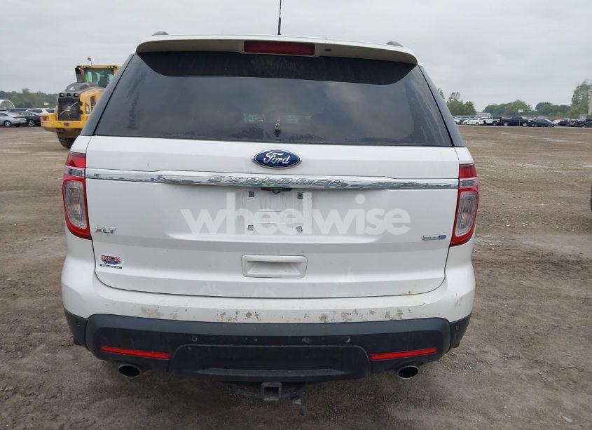Photo 16 of 2014 Ford Explorer XLT (VIN 1FM5K8D82EGA06861)