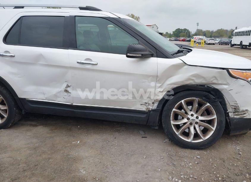 Photo 6 of 2014 Ford Explorer XLT (VIN 1FM5K8D82EGA06861)