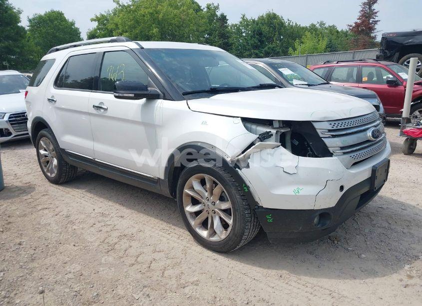 2014 Ford Explorer XLT (VIN 1FM5K8D82EGA79387) main photo