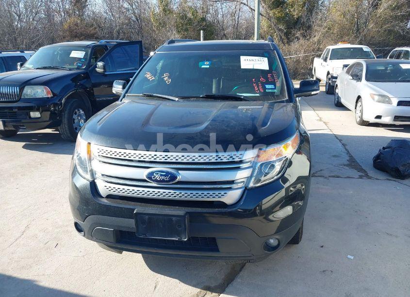 Photo 12 of 2014 Ford Explorer XLT (VIN 1FM5K8D82EGB24408)