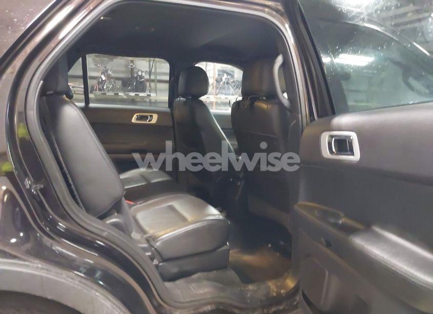 Photo 8 of 2014 Ford Explorer XLT (VIN 1FM5K8D82EGB97472)