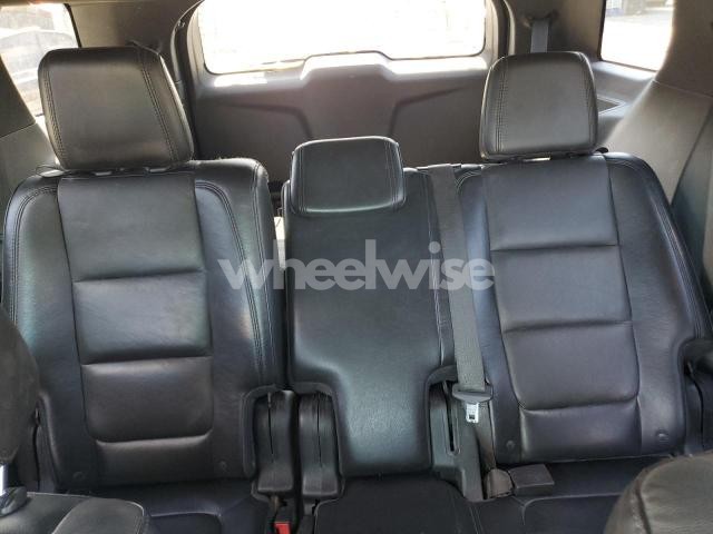 Photo 10 of 2015 FORD EXPLORER XLT (VIN 1FM5K8D82FGA00639)