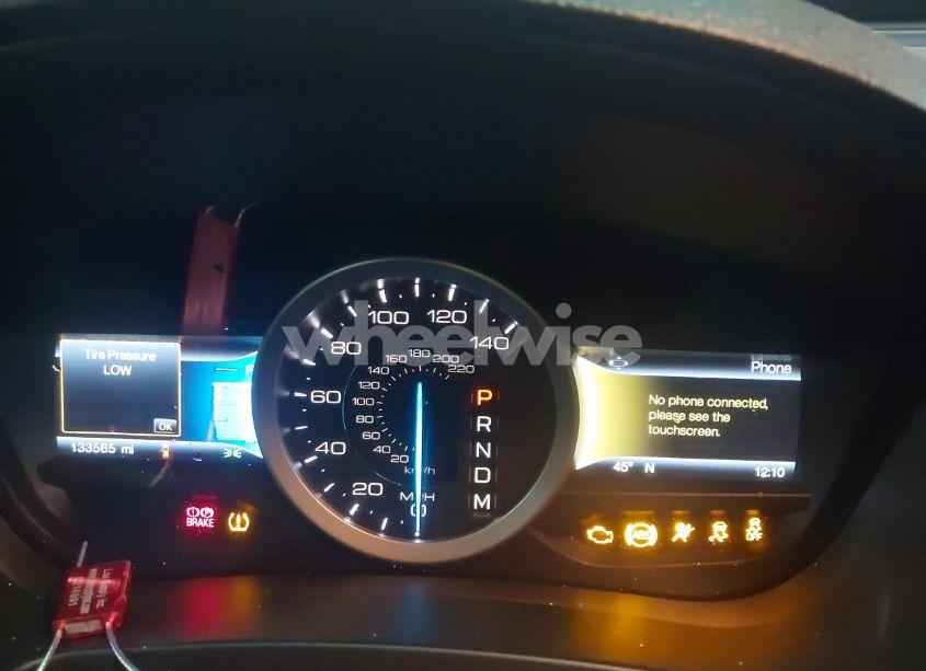 Photo 7 of 2015 Ford Explorer XLT (VIN 1FM5K8D82FGA25654)