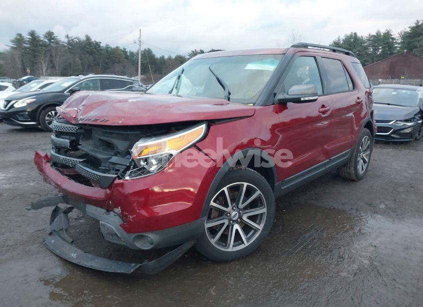 Photo 2 of 2015 Ford Explorer XLT (VIN 1FM5K8D82FGB63386)