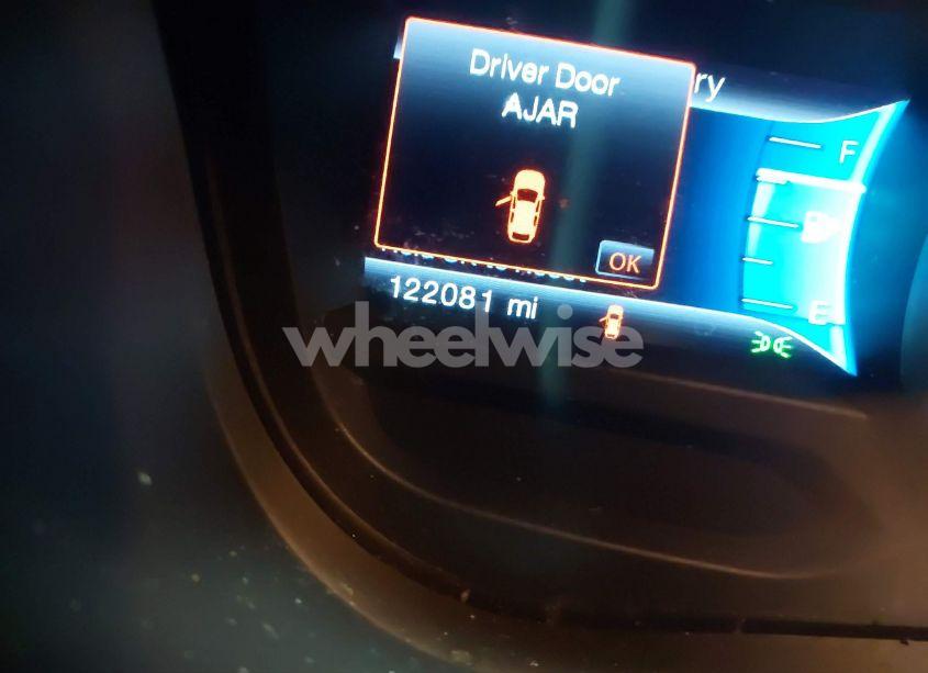 Photo 15 of 2015 Ford Explorer XLT (VIN 1FM5K8D82FGC01649)