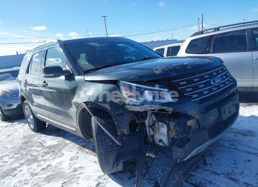 2016 Ford Explorer XLT (VIN 1FM5K8D82GGB10365) main photo