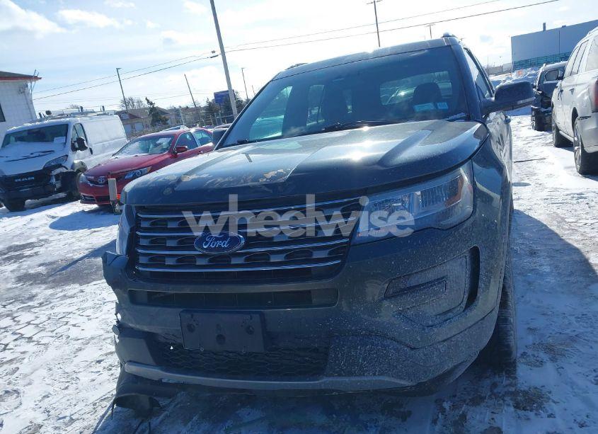 Photo 12 of 2016 Ford Explorer XLT (VIN 1FM5K8D82GGB10365)