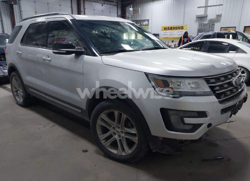 2016 Ford Explorer XLT (VIN 1FM5K8D82GGD12266) main photo