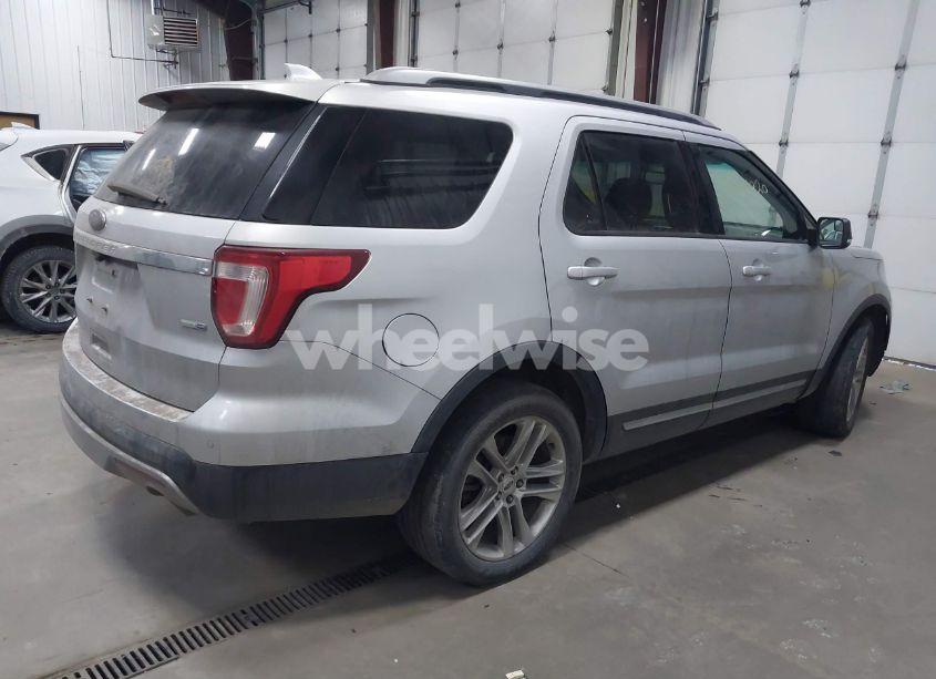 Photo 4 of 2016 Ford Explorer XLT (VIN 1FM5K8D82GGD12266)