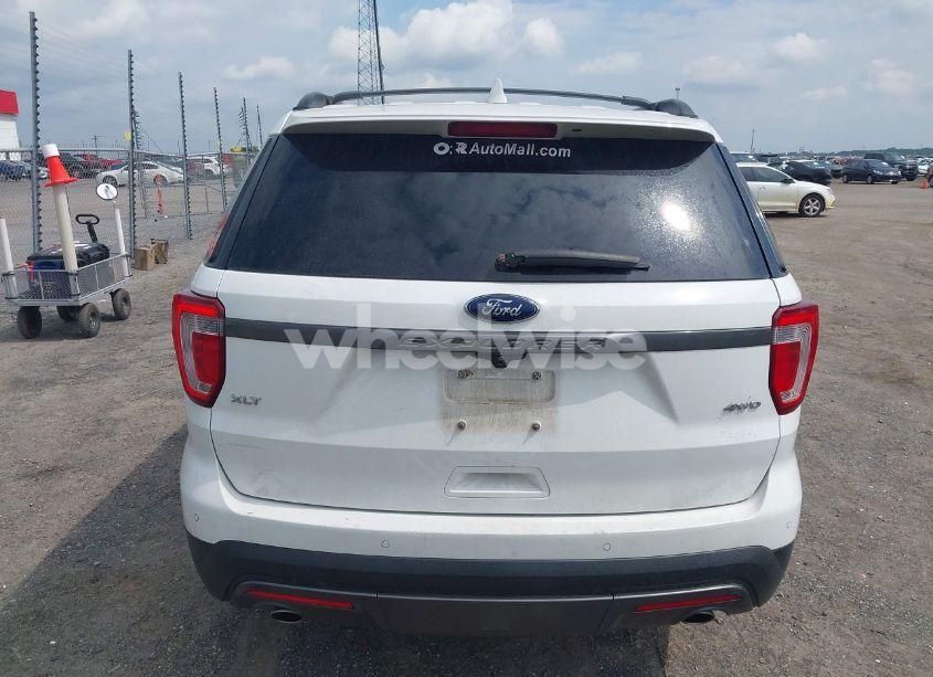 Photo 16 of 2017 Ford Explorer XLT (VIN 1FM5K8D82HGB60829)