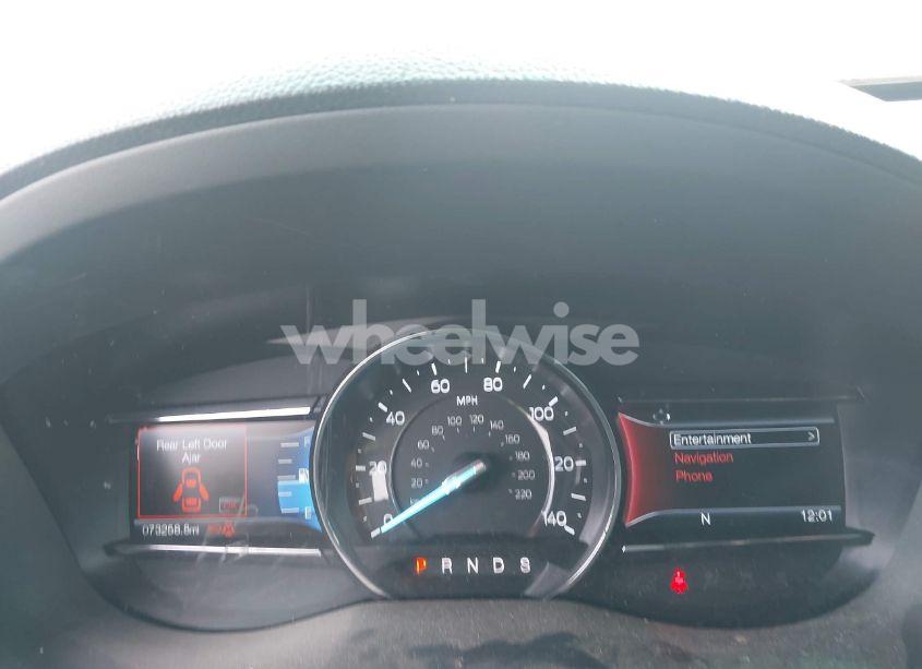 Photo 7 of 2017 Ford Explorer XLT (VIN 1FM5K8D82HGB60829)