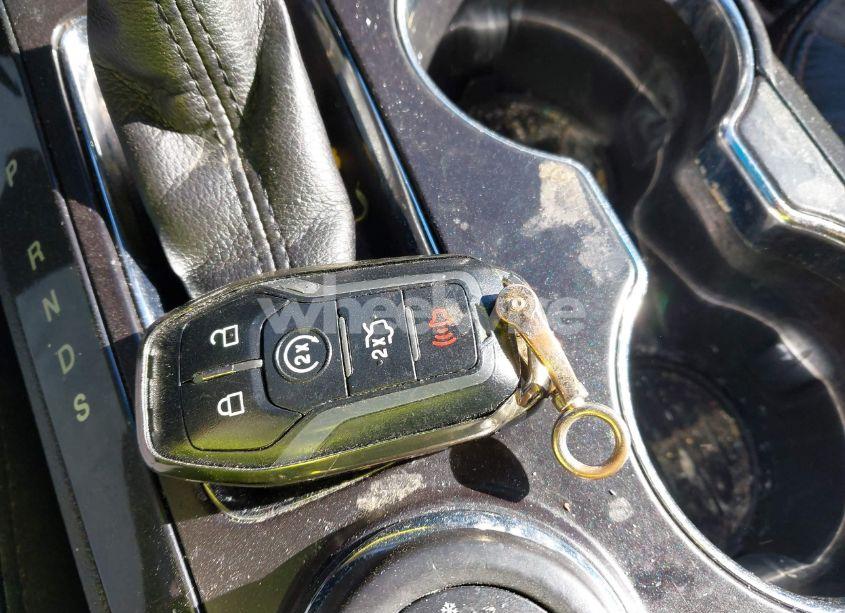 Photo 11 of 2017 Ford Explorer XLT (VIN 1FM5K8D82HGB67926)